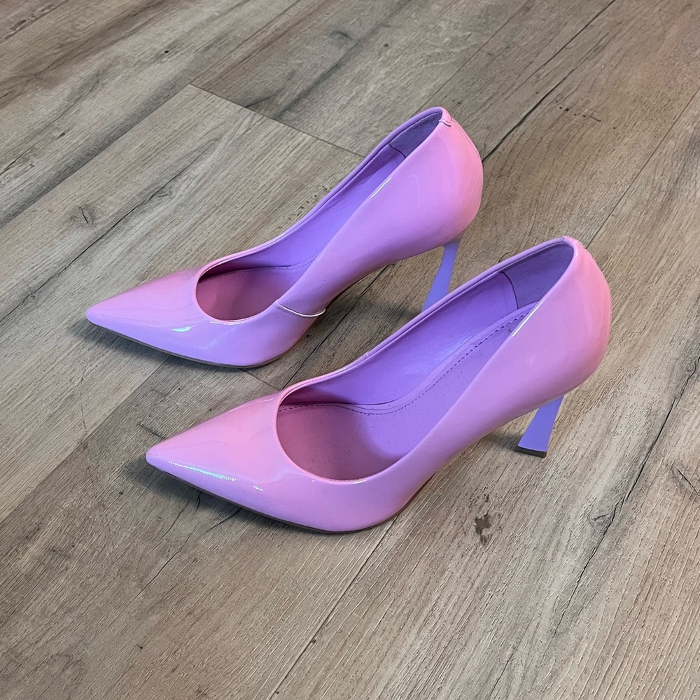Marc Fisher Pink Stiletto Heels Timeless Design